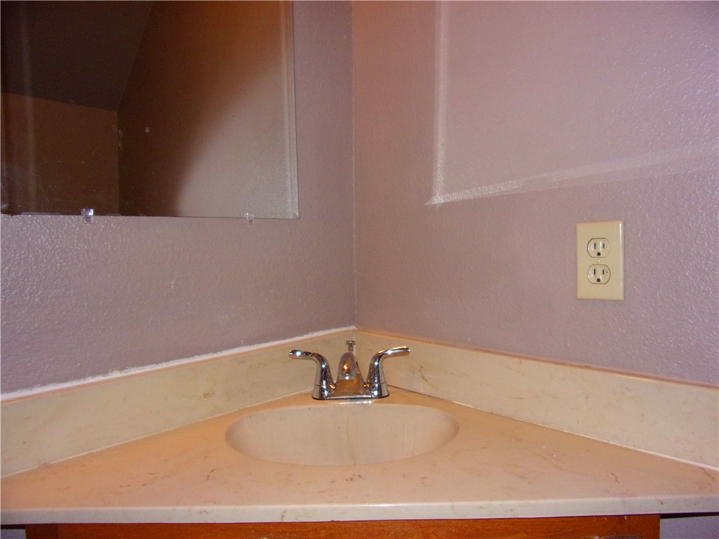 6621 Rhine Dr A Property Photo 15