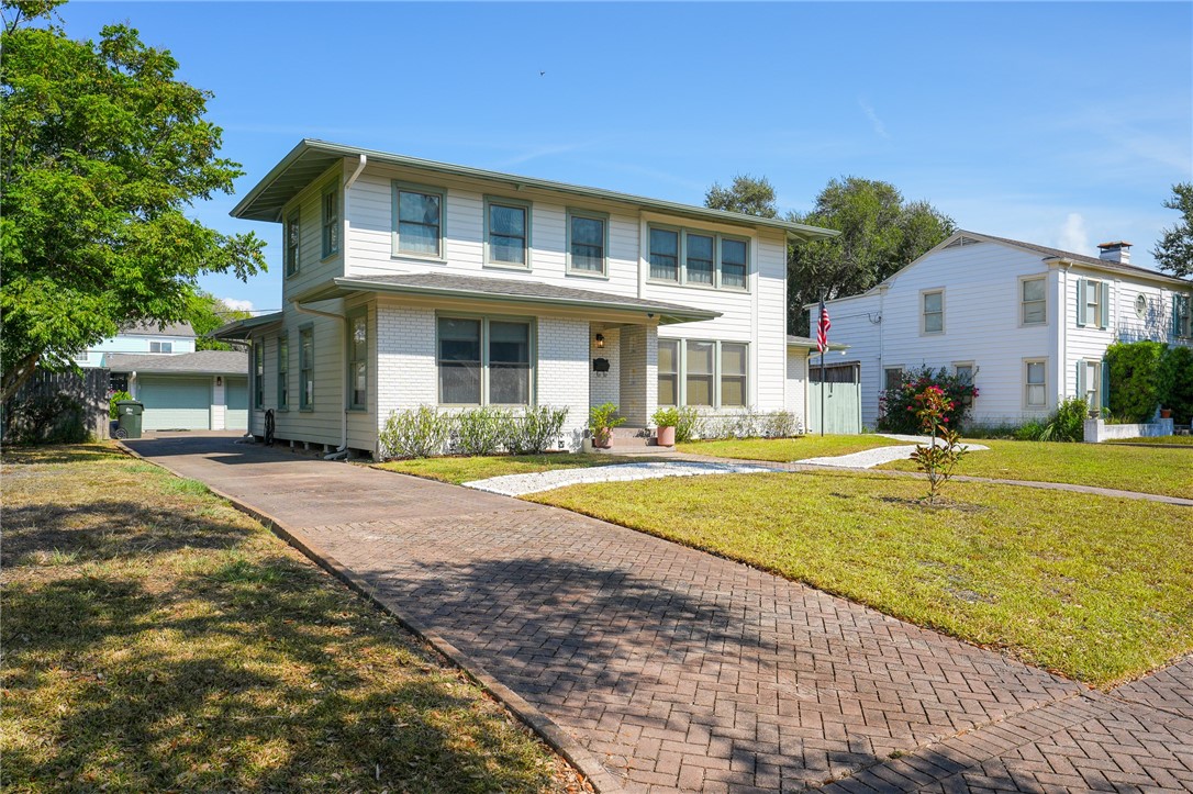 242 Rosebud Ave Property Photo 1
