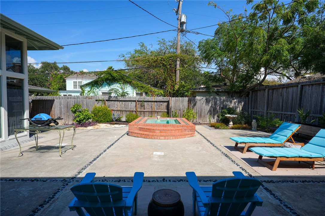 242 Rosebud Ave Property Photo 37