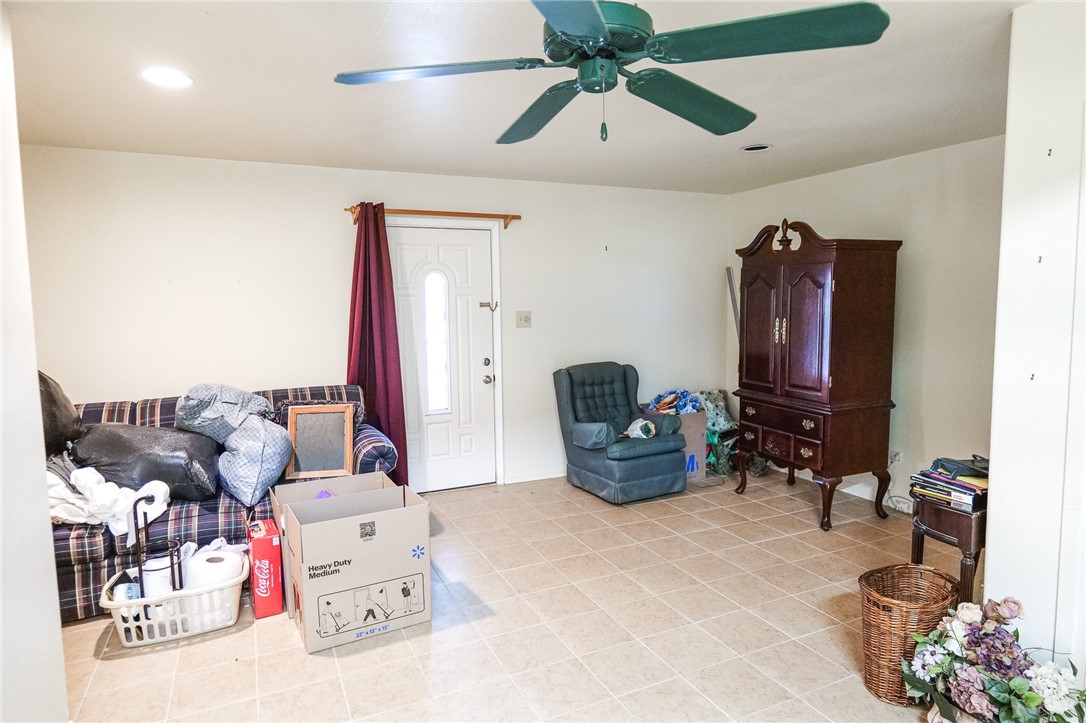 4814 Alice St Property Photo 18