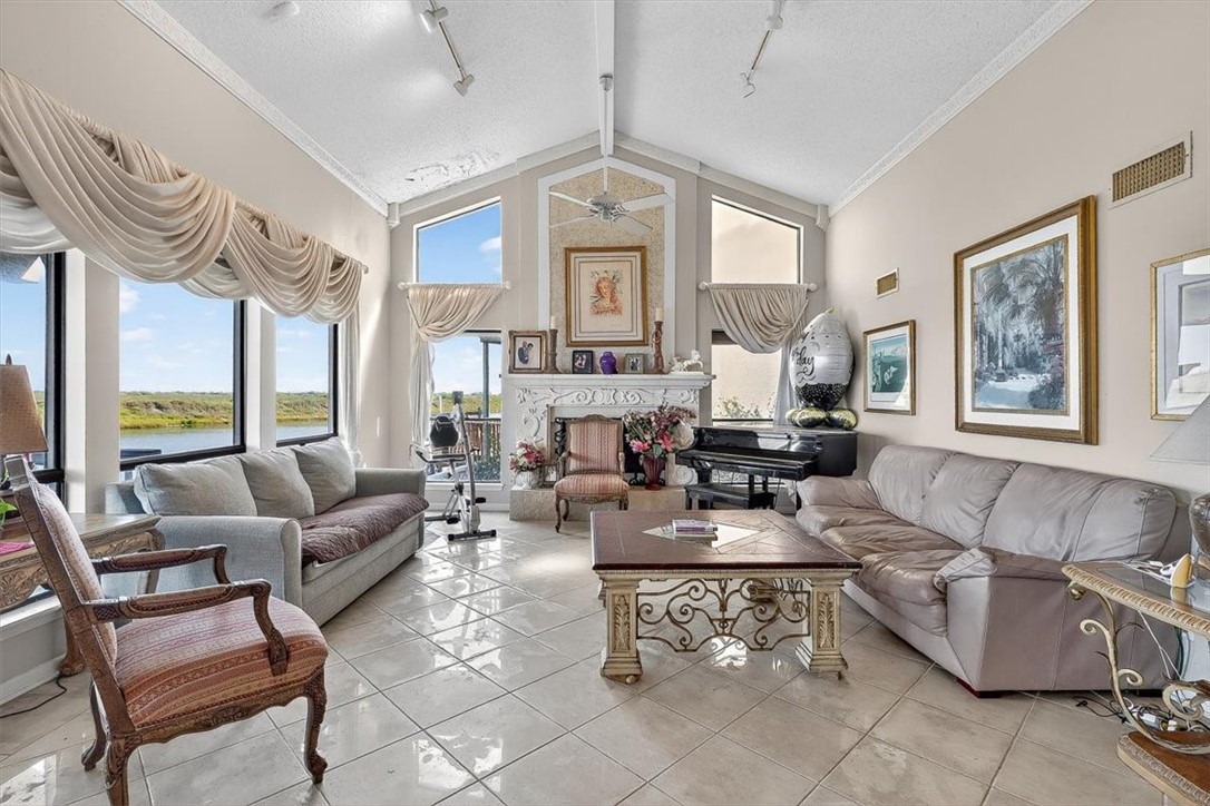 13510 Carlos Fifth Ct Property Photo 8