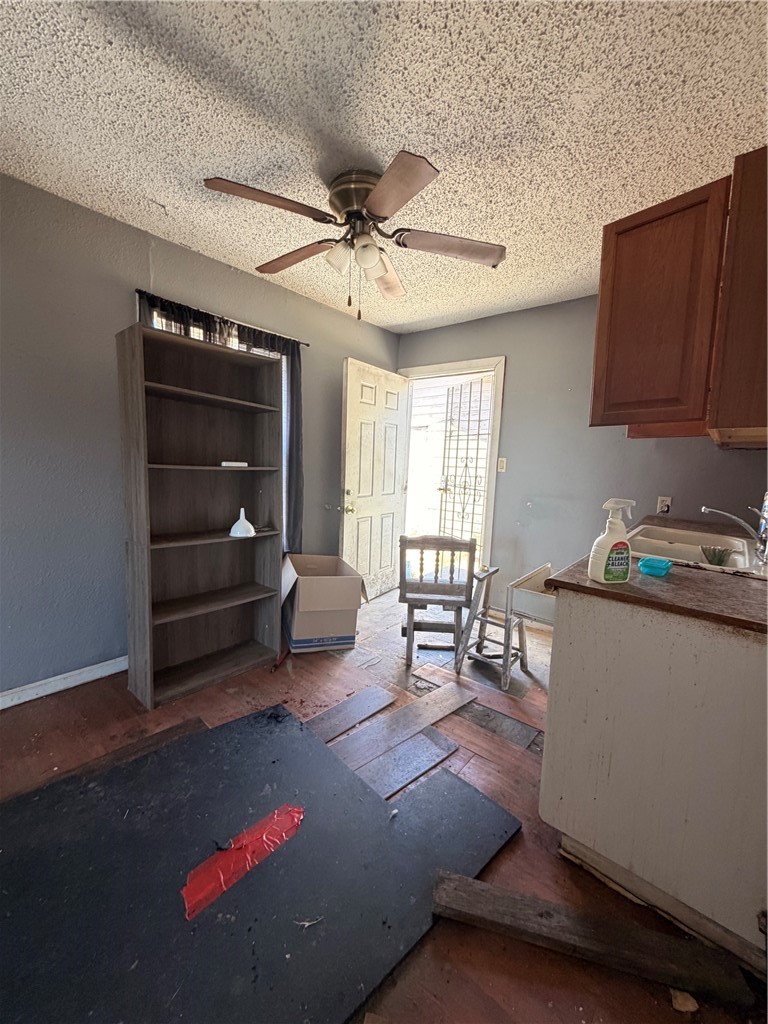 5502 Williams Dr Property Photo 11