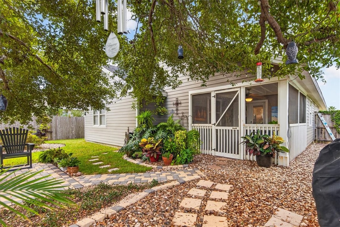 525 Lighthouse Channel Property Photo 25