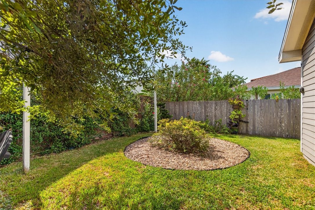 525 Lighthouse Channel Property Photo 44