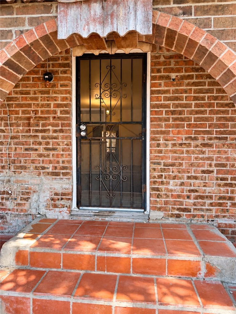 1410 17th Property Photo 1