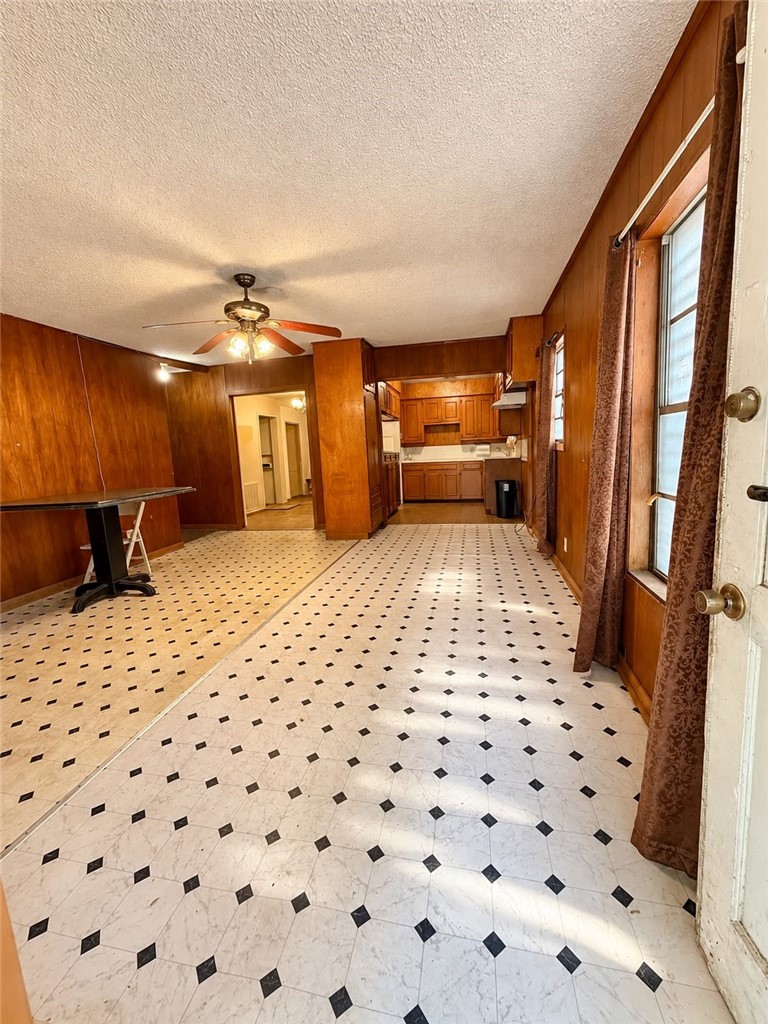 1410 17th Property Photo 12