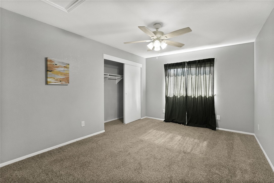 905 Saint Bernard St Property Photo 27