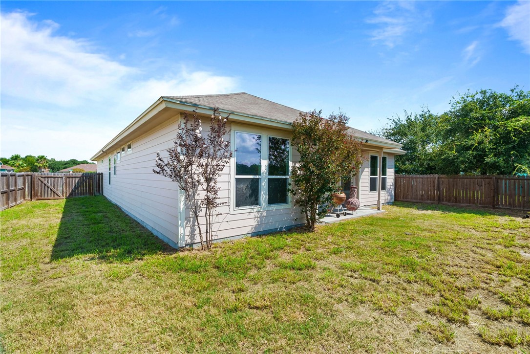 103 Beacon Lane Property Photo 32