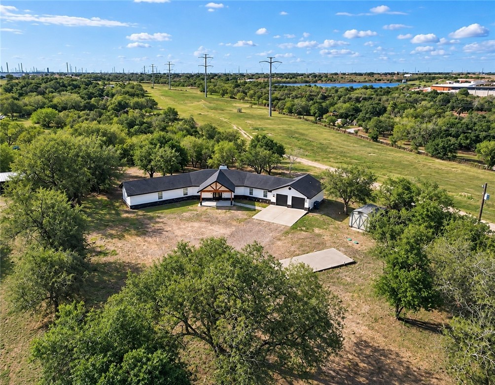 483019 Property Photo 3