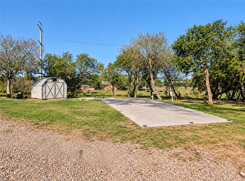 483019 Property Photo 6