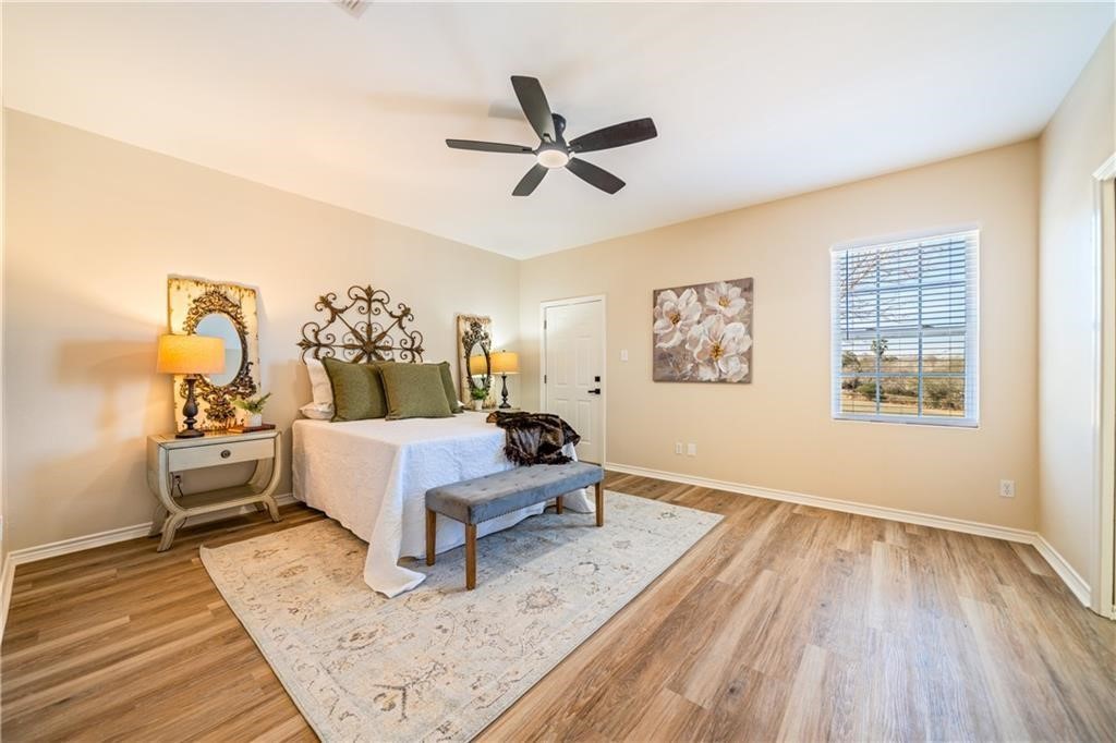 483019 Property Photo 18