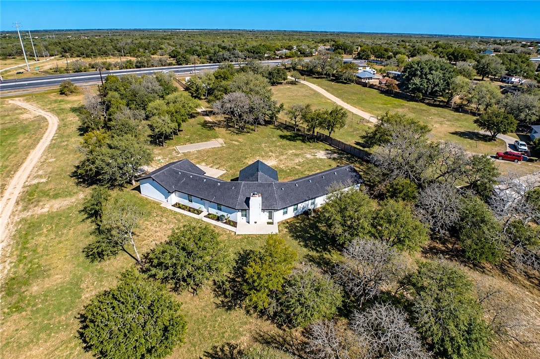 483019 Property Photo 30