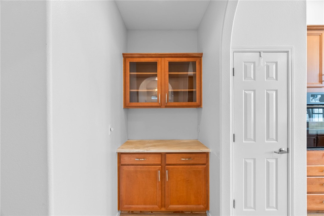 6302 Garden Ct Property Photo 12