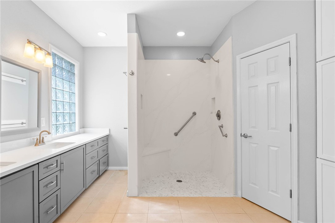 6302 Garden Ct Property Photo 16