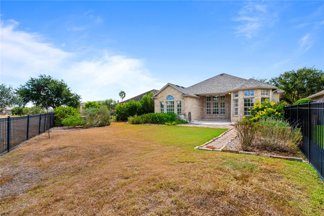 6302 Garden Ct Property Photo 28