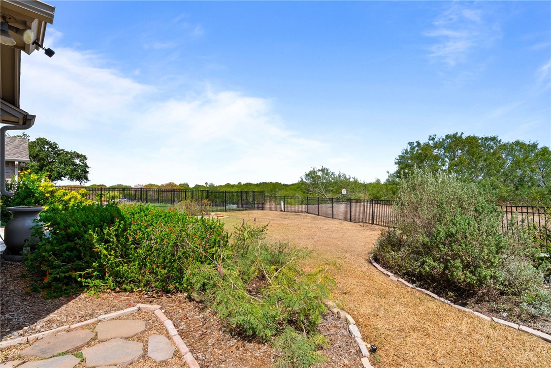 6302 Garden Ct Property Photo 29