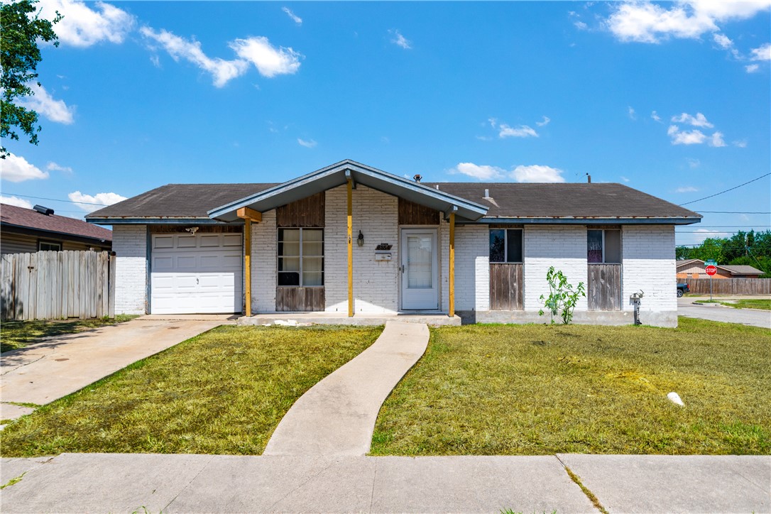 6154 Birchwood Dr Property Photo 3