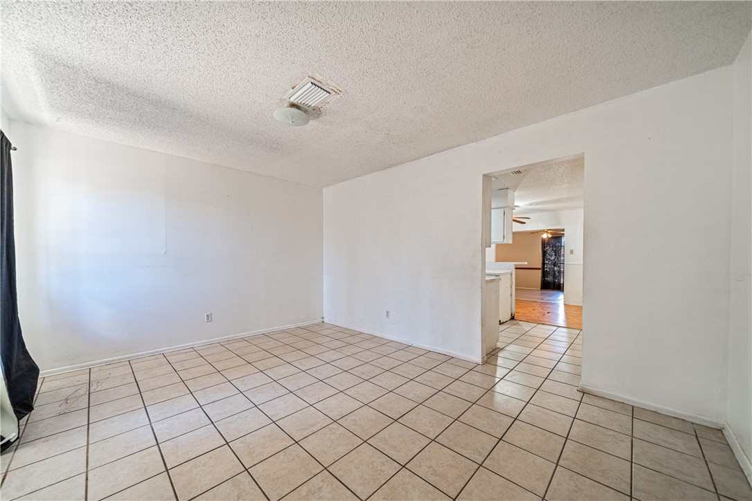 6154 Birchwood Dr Property Photo 6