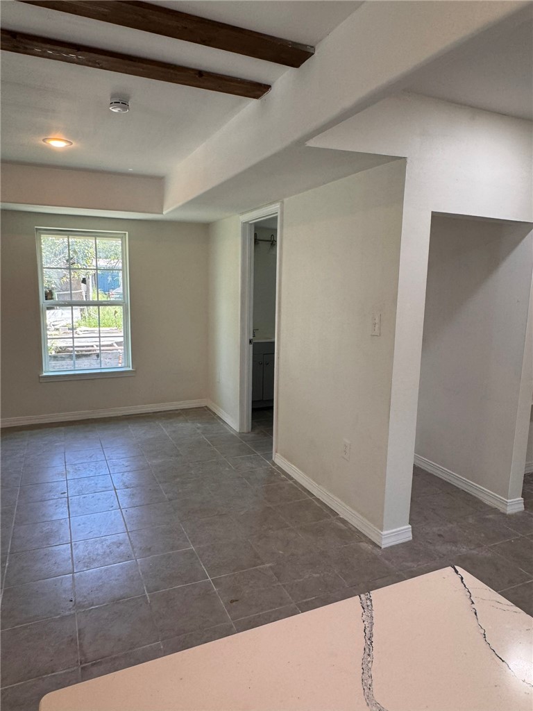 431 E Verbina St Property Photo 10