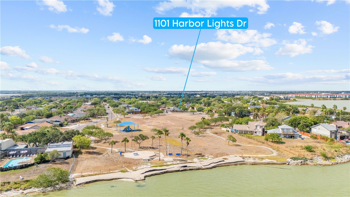 1101 Harbor Lights Dr Property Photo 34