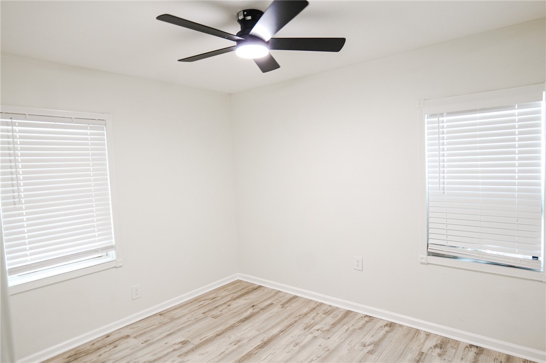 1509 Devon Dr Property Photo 5