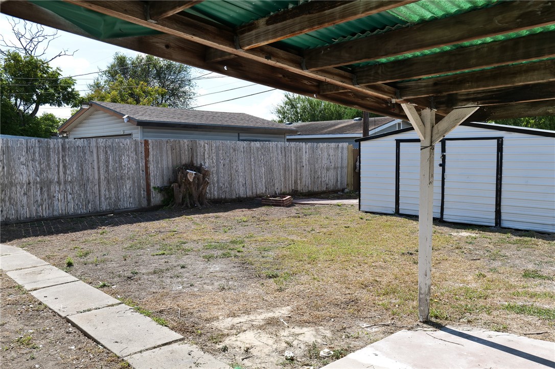 1509 Devon Dr Property Photo 25