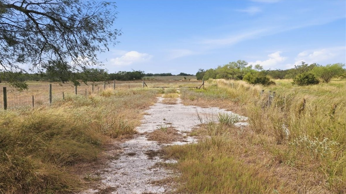 650 Fm 70 Property Photo 2
