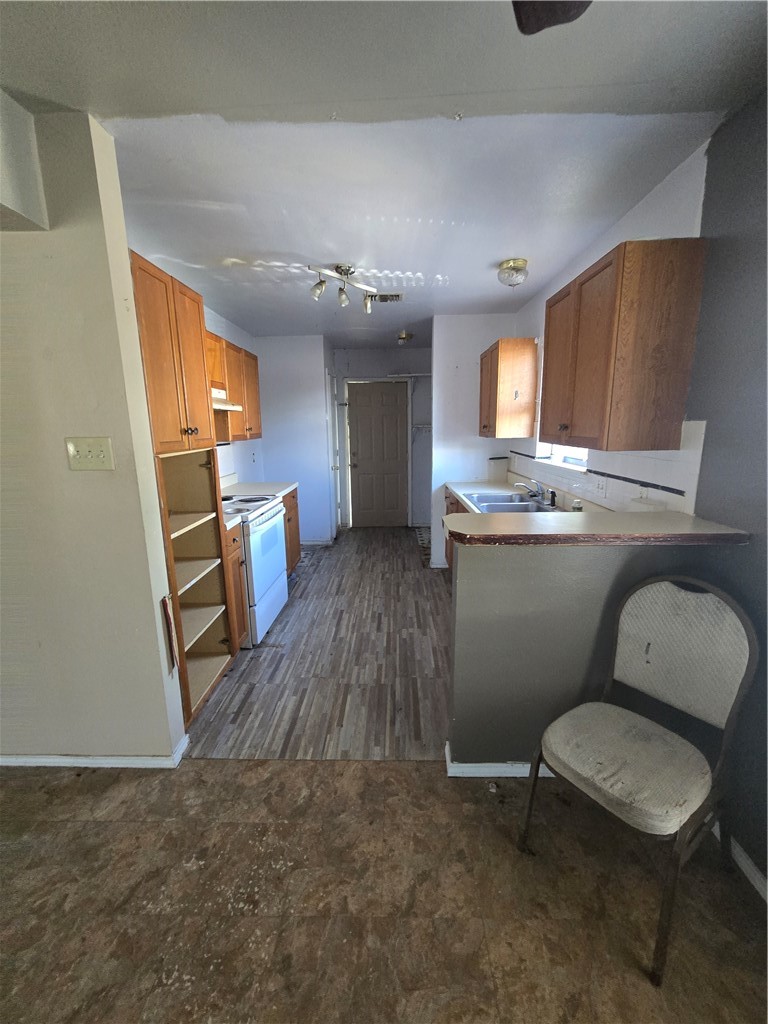 1117 Green Earth Dr Property Photo 4