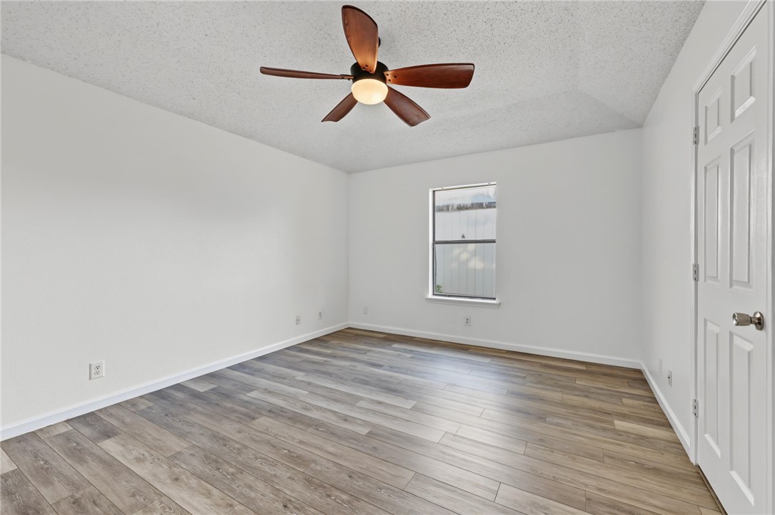 2088 Jenica West Dr Property Photo 10