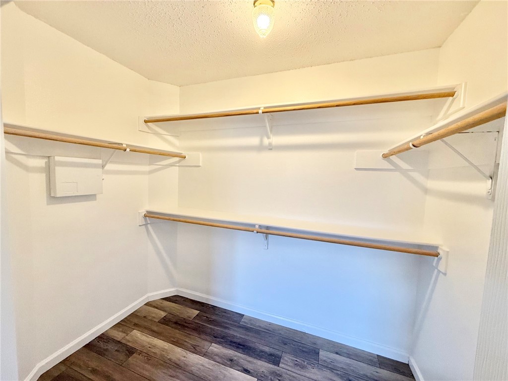 2088 Jenica West Dr Property Photo 13