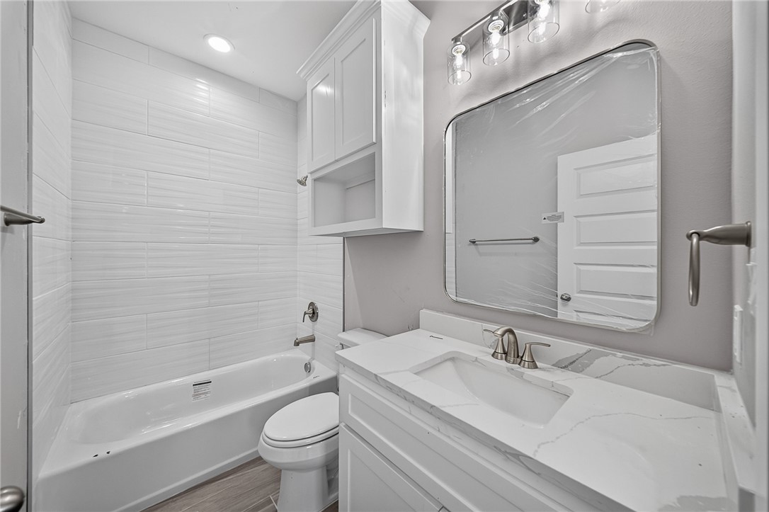 4201 Talbot Dr Property Photo 9