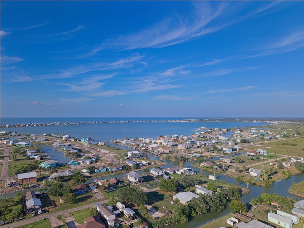211 W Pompano Property Photo 18