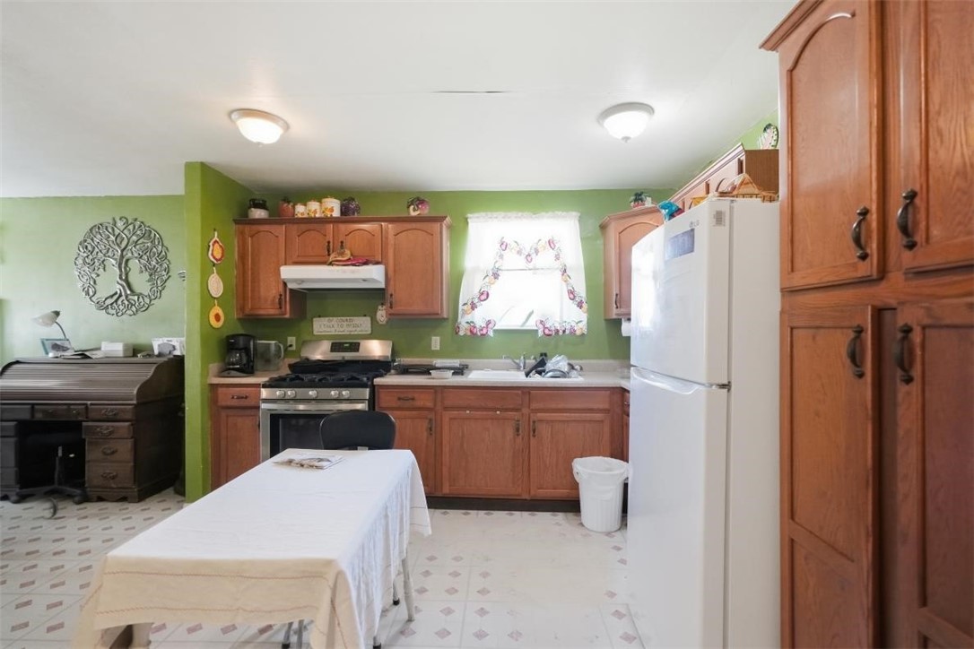 2049 W Fm 738 Property Photo 5