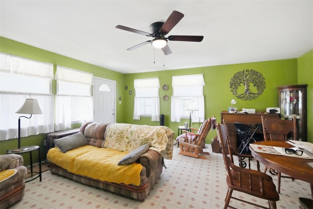 2049 W Fm 738 Property Photo 9