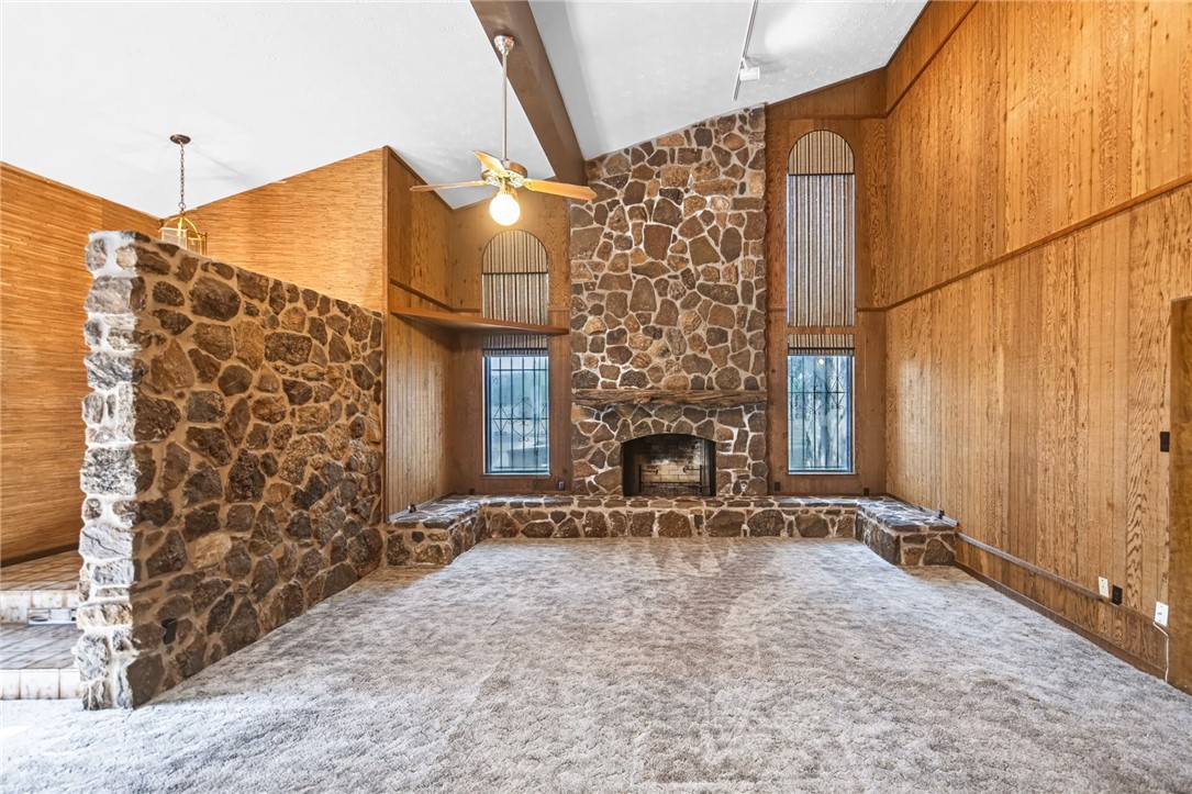 4402 Hart Road Property Photo 6