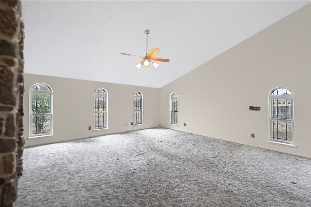 4402 Hart Road Property Photo 19