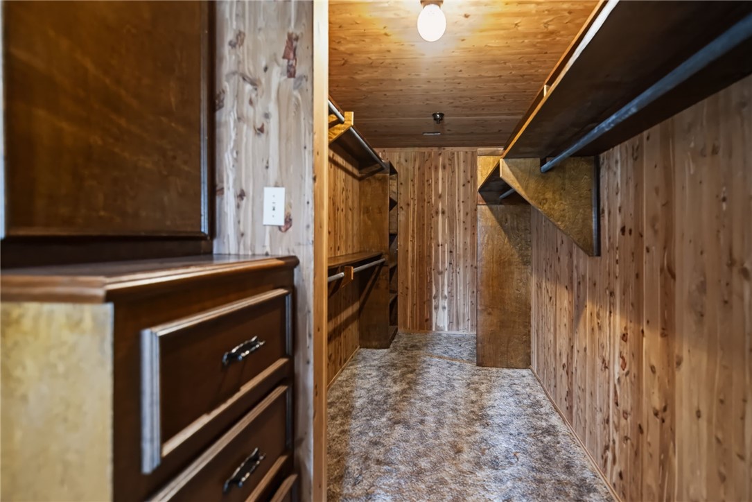 483110 Property Photo 23