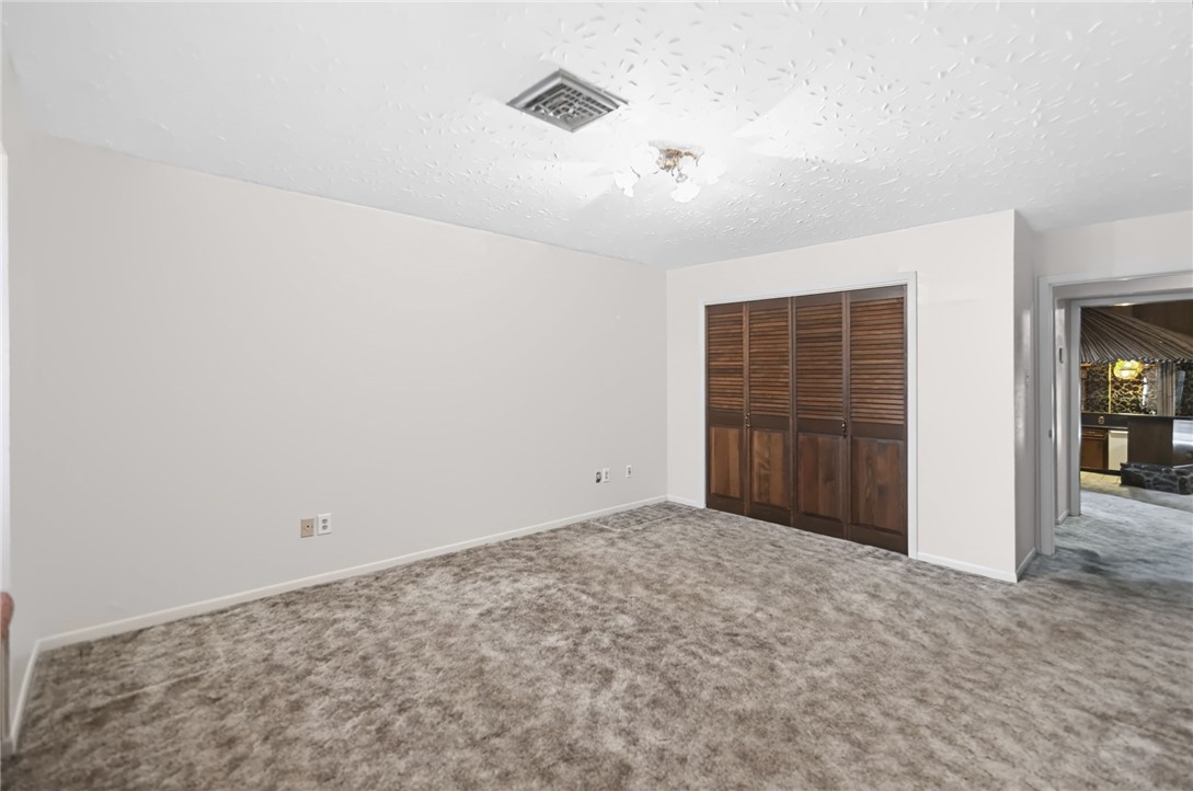 483110 Property Photo 25