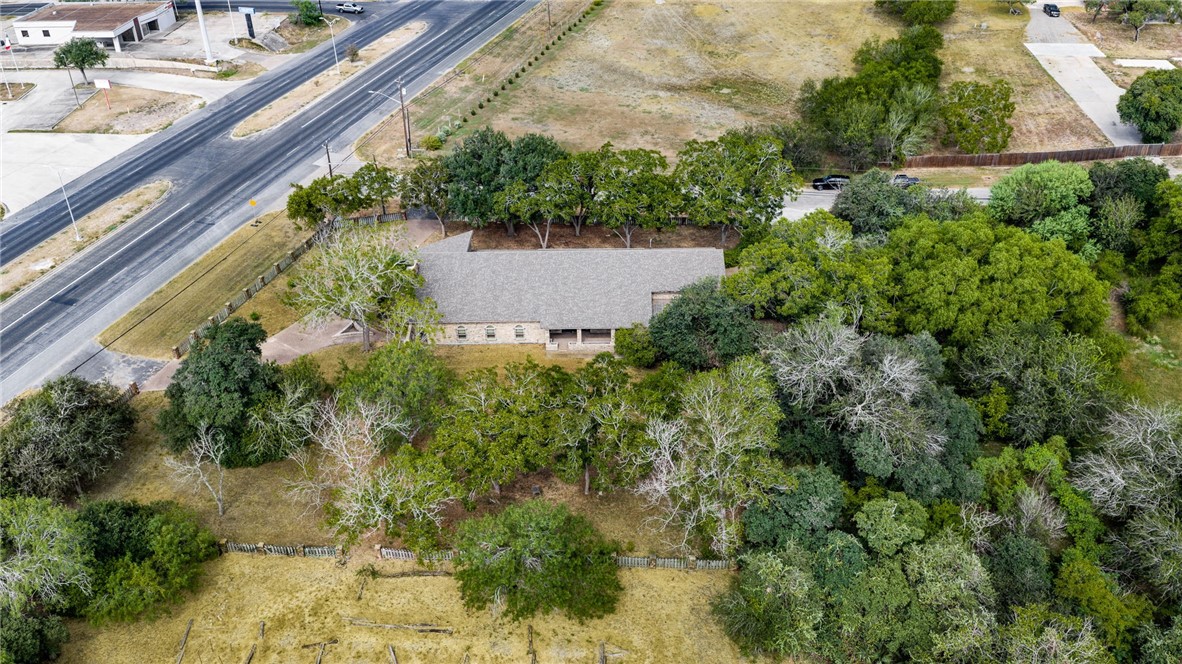 483110 Property Photo 41