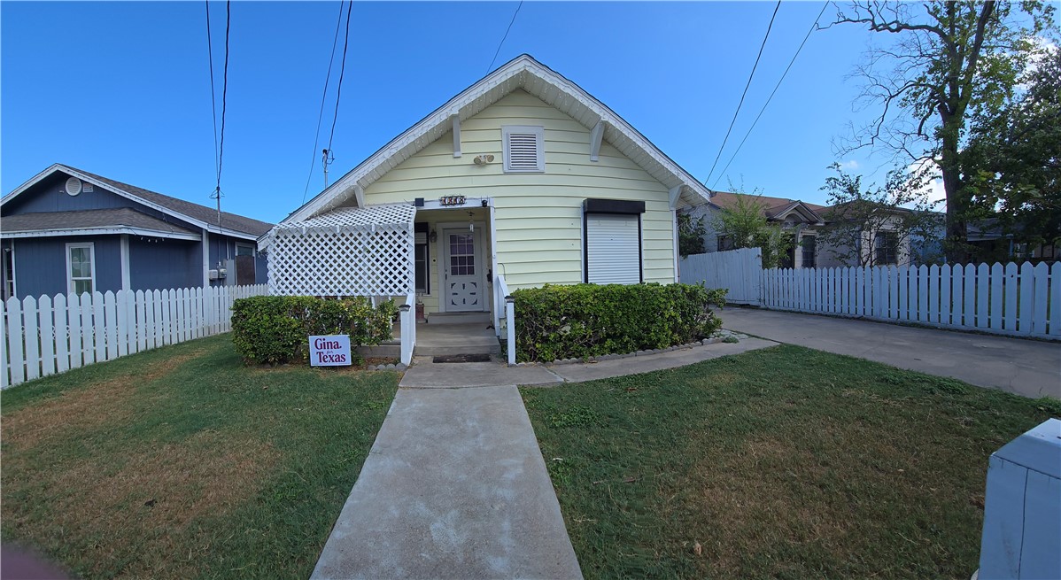 1318 7th St Property Photo 1