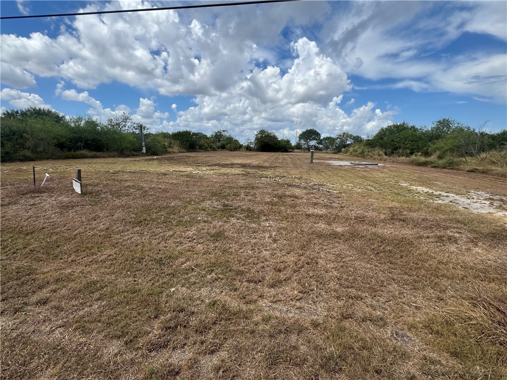 1311 Second St Property Photo 6