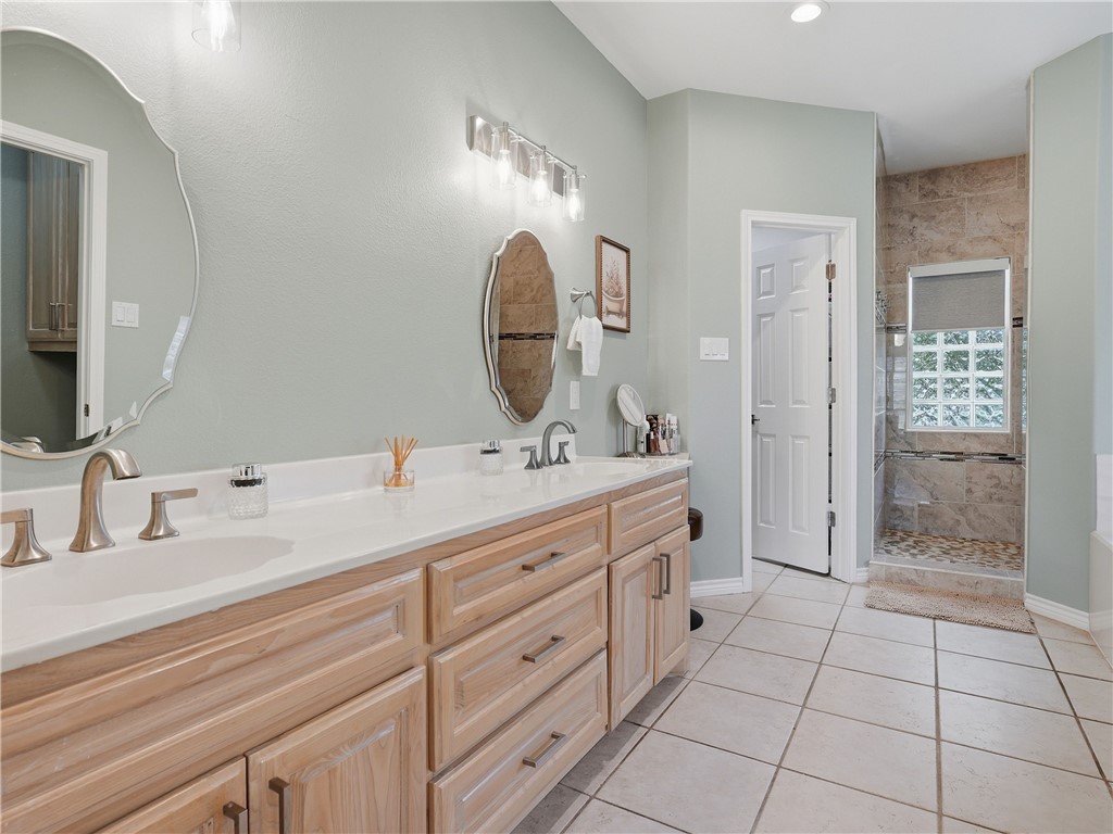 113 Cedar Ridge Dr Property Photo 21