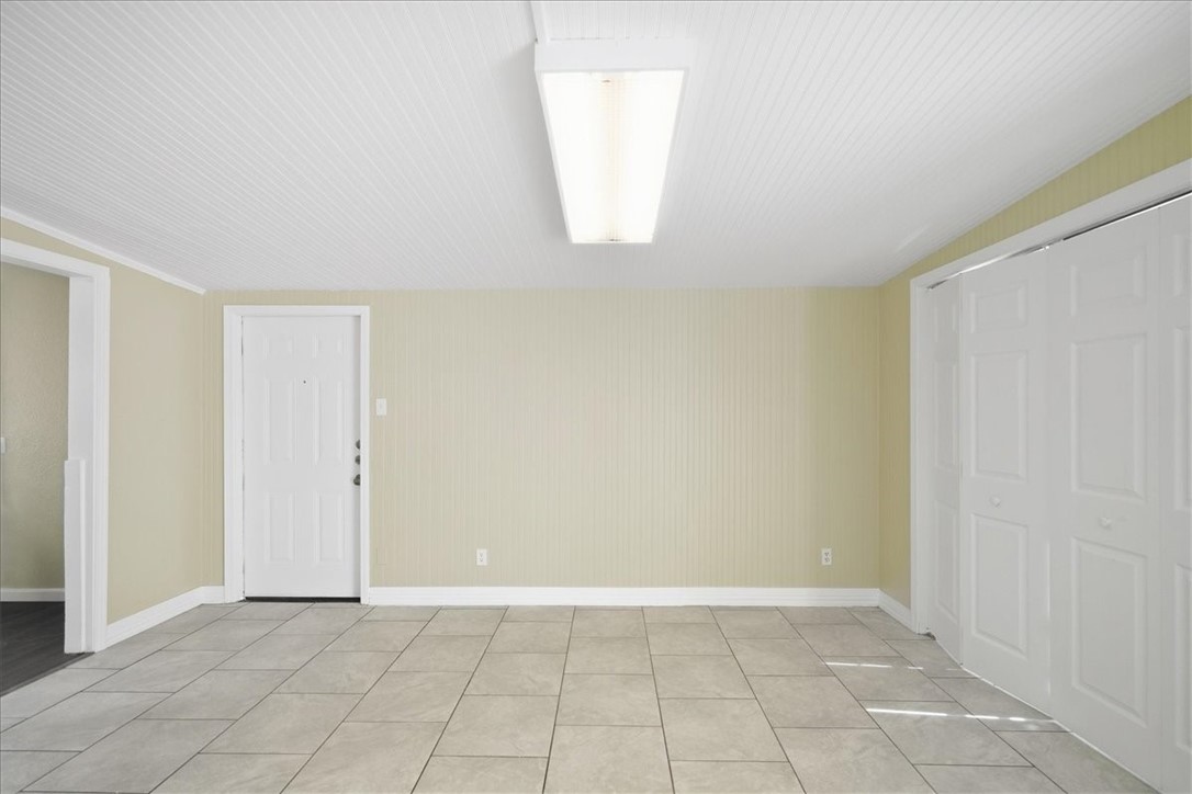 4022 Lowman St Property Photo 5