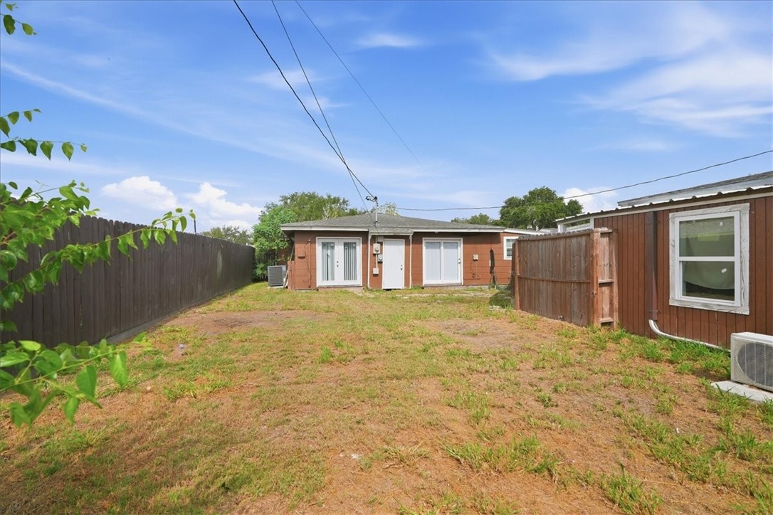 4022 Lowman St Property Photo 23