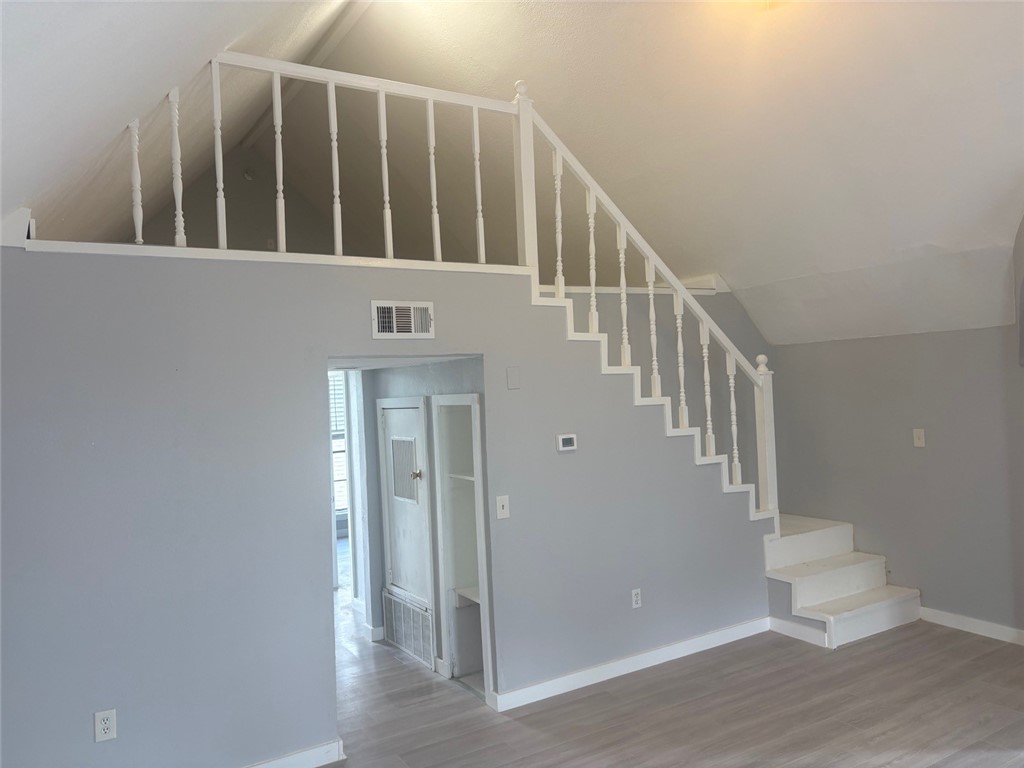 401 Ohio Ave Property Photo 45