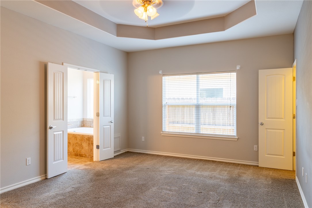 1121 Axis Property Photo 7