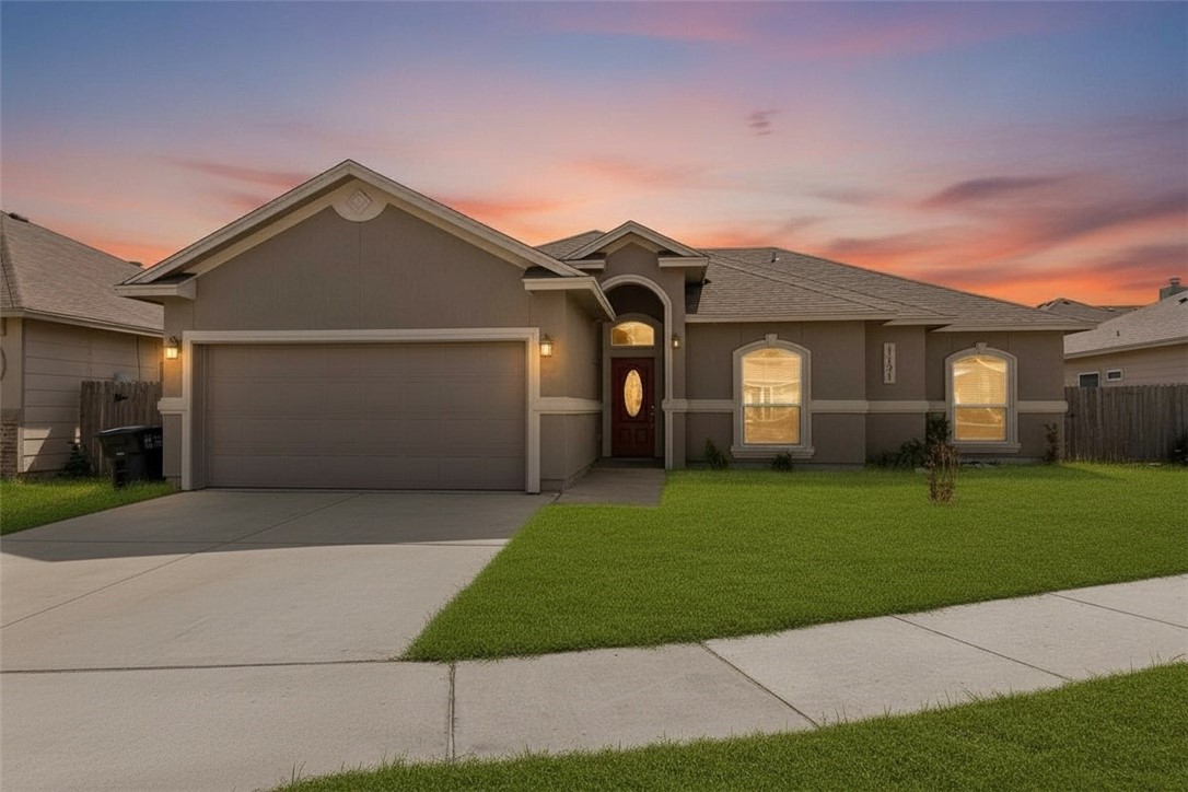 1121 Axis Property Photo 13