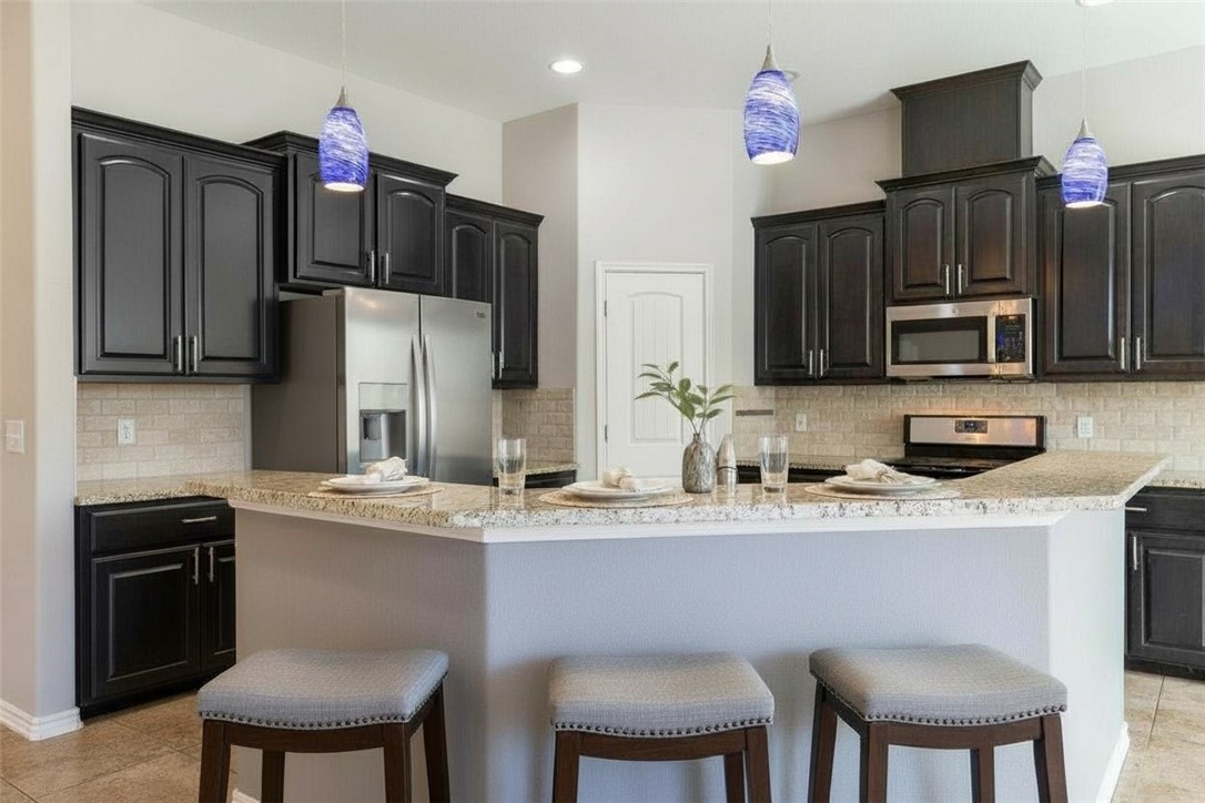 1121 Axis Property Photo 16