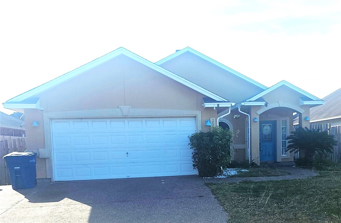 2517 Windrose Dr Property Photo 1