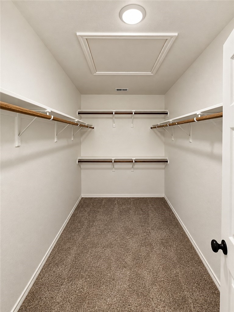 9542 English Oak Dr Property Photo 11